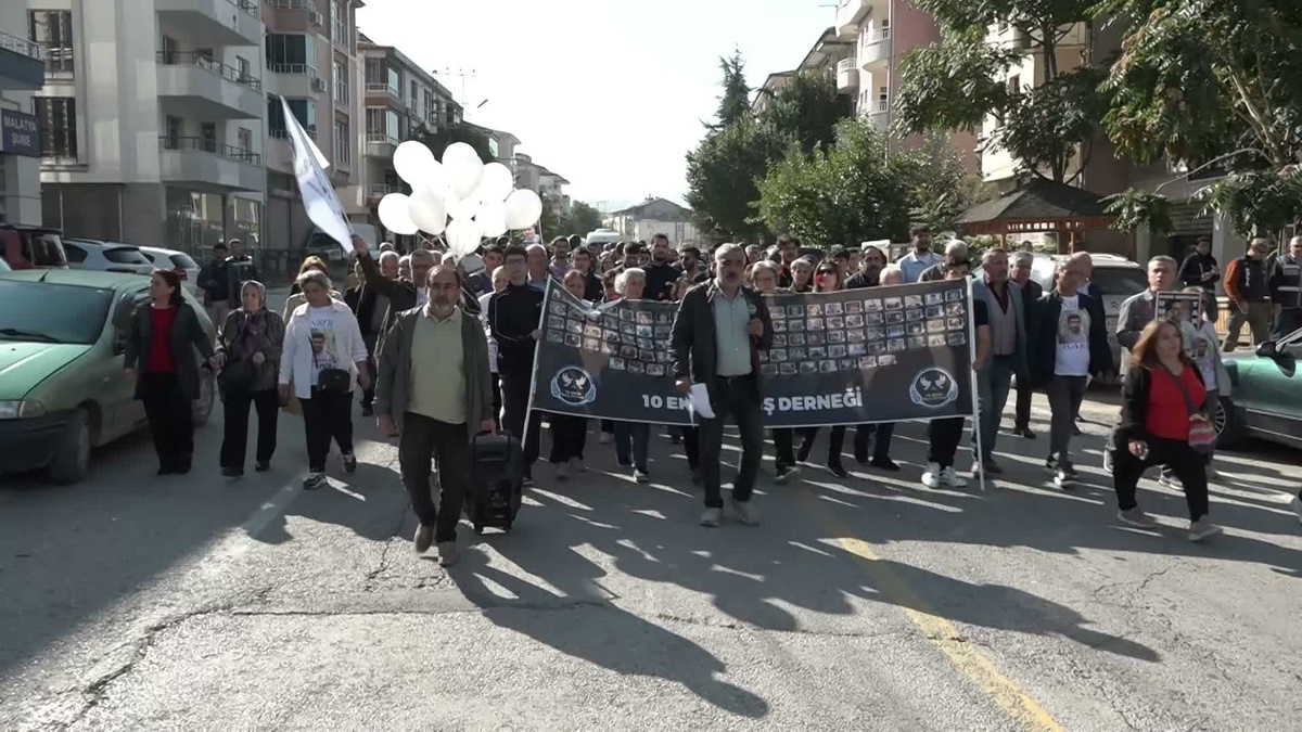 10 Ekim Ankara Gar Katliamı Malatya'da anıldı, 104 aile adalet istedi