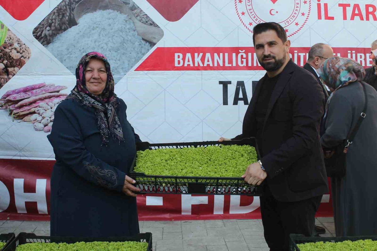 Düzce'de üreticilere 2 milyon 649 bin 540 TL'lik fide ve tohum desteği sağlandı