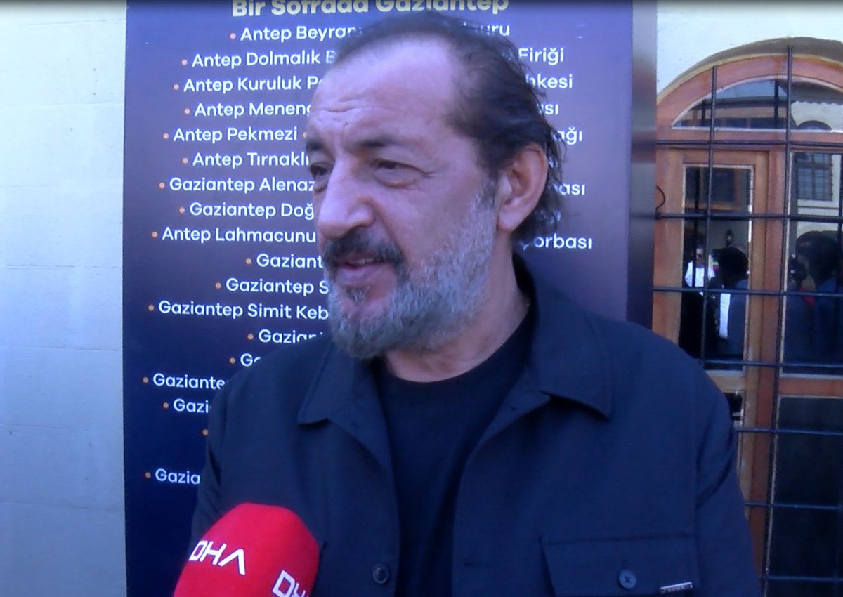 GastroAntep'te Şef Mehmet Yalçınkaya, yerel ürünlerin yurt dışına taşınmasını istedi