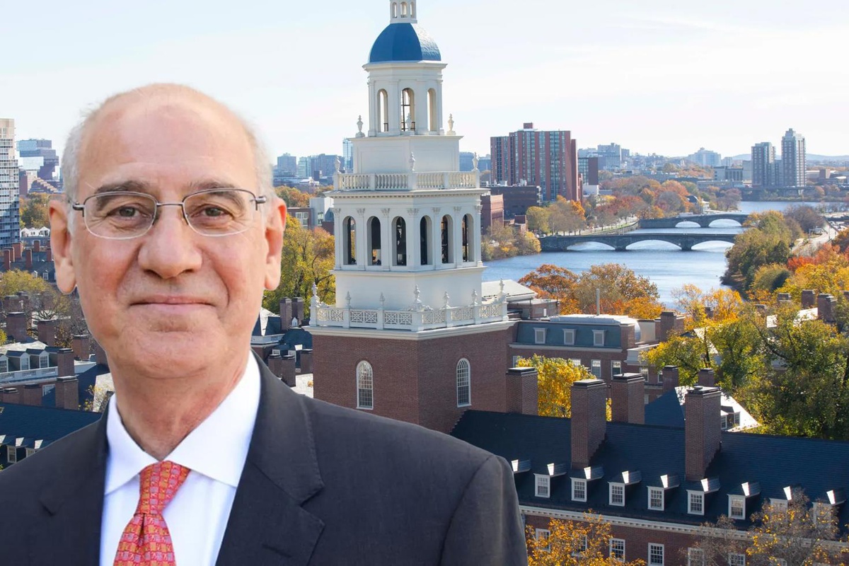 Harvard tarihinde bir ilk! Türk profesöre önemli görev