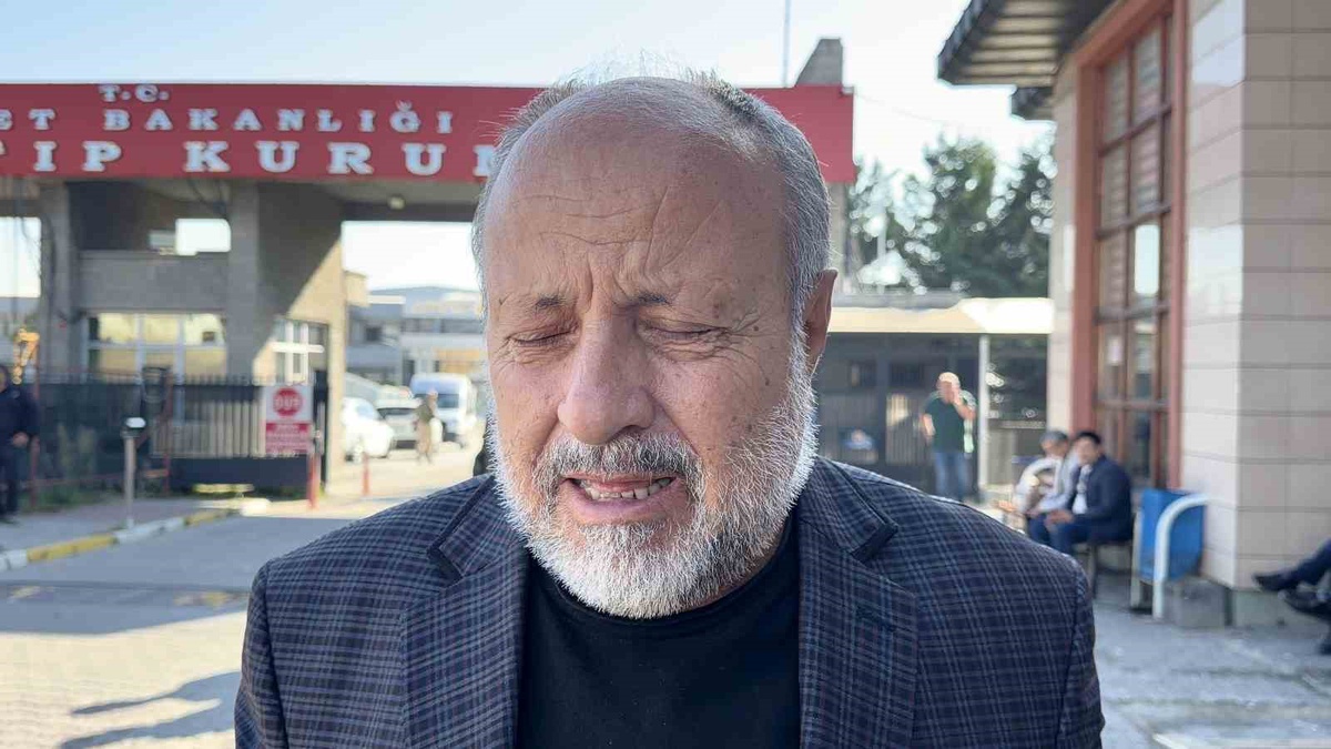 İstanbul Maltepe'de çöken binada ölen 20 yaşındaki Zeynep İnan'ın cenazesi alındı