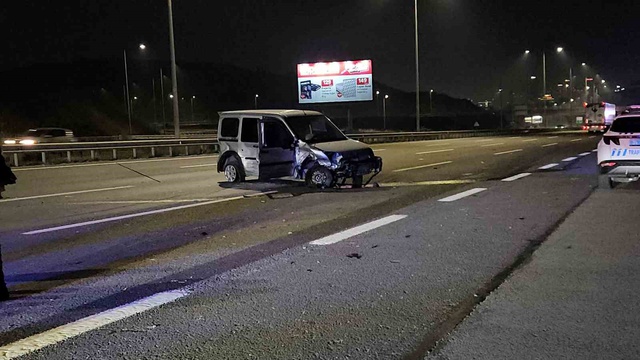 Kuzey Marmara Otoyolu'nda hafif ticari araç kazası: 1 ölü