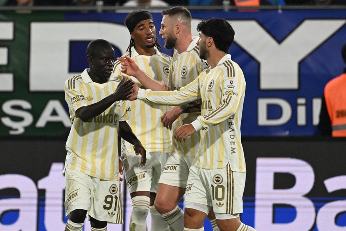 Rize'de gövde gösterisi! Fenerbahçe 3 puanı 3 golle aldı