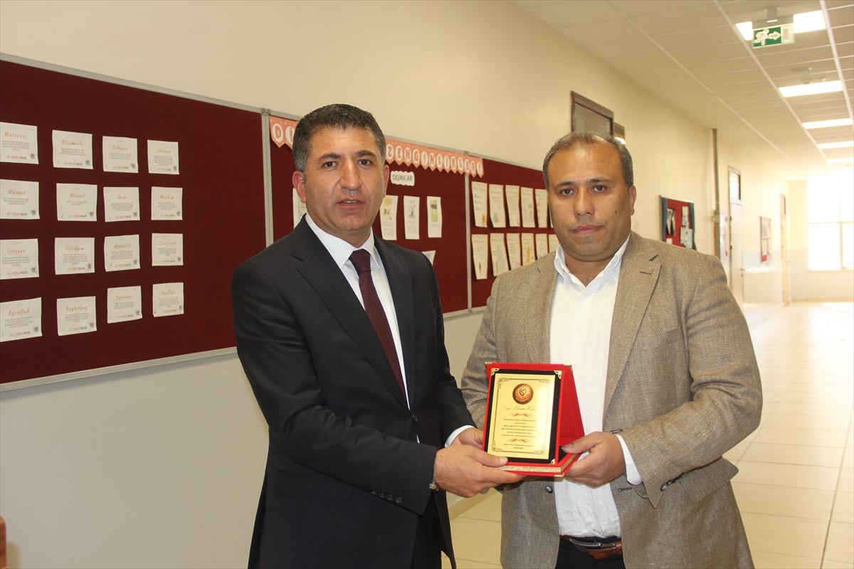 Sivas Zara'da Kılınç'ın babası adına kurduğu 24 bilgisayarlı teknoloji sınıfı açıldı