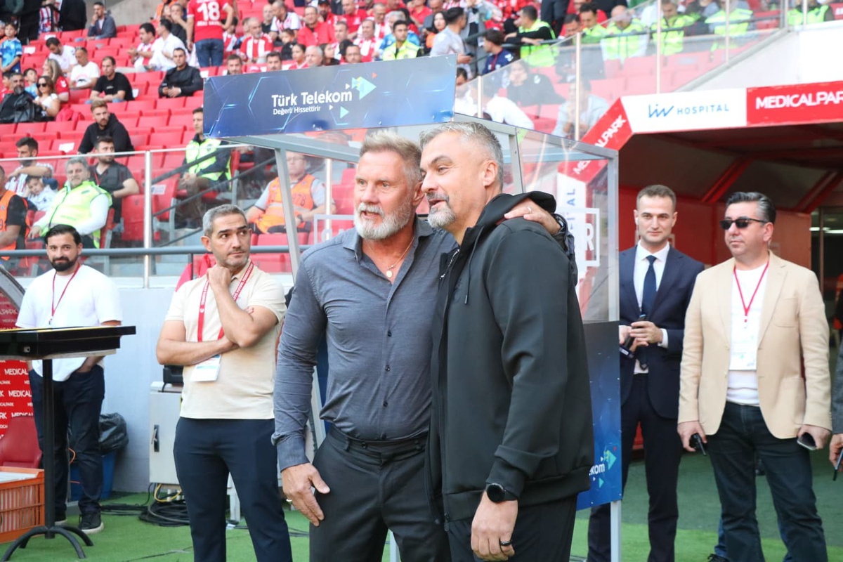 Trendyol Süper Lig: Samsunspor: 0 - Trabzonspor: 0 (Maç devam ediyor)