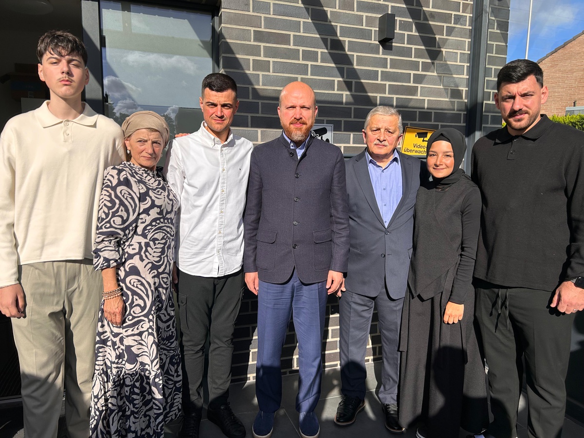Bilal Erdoğan, Birliğin eski Köln Bölge Başkanı'nın ailesine taziye ziyaretinde bulundu