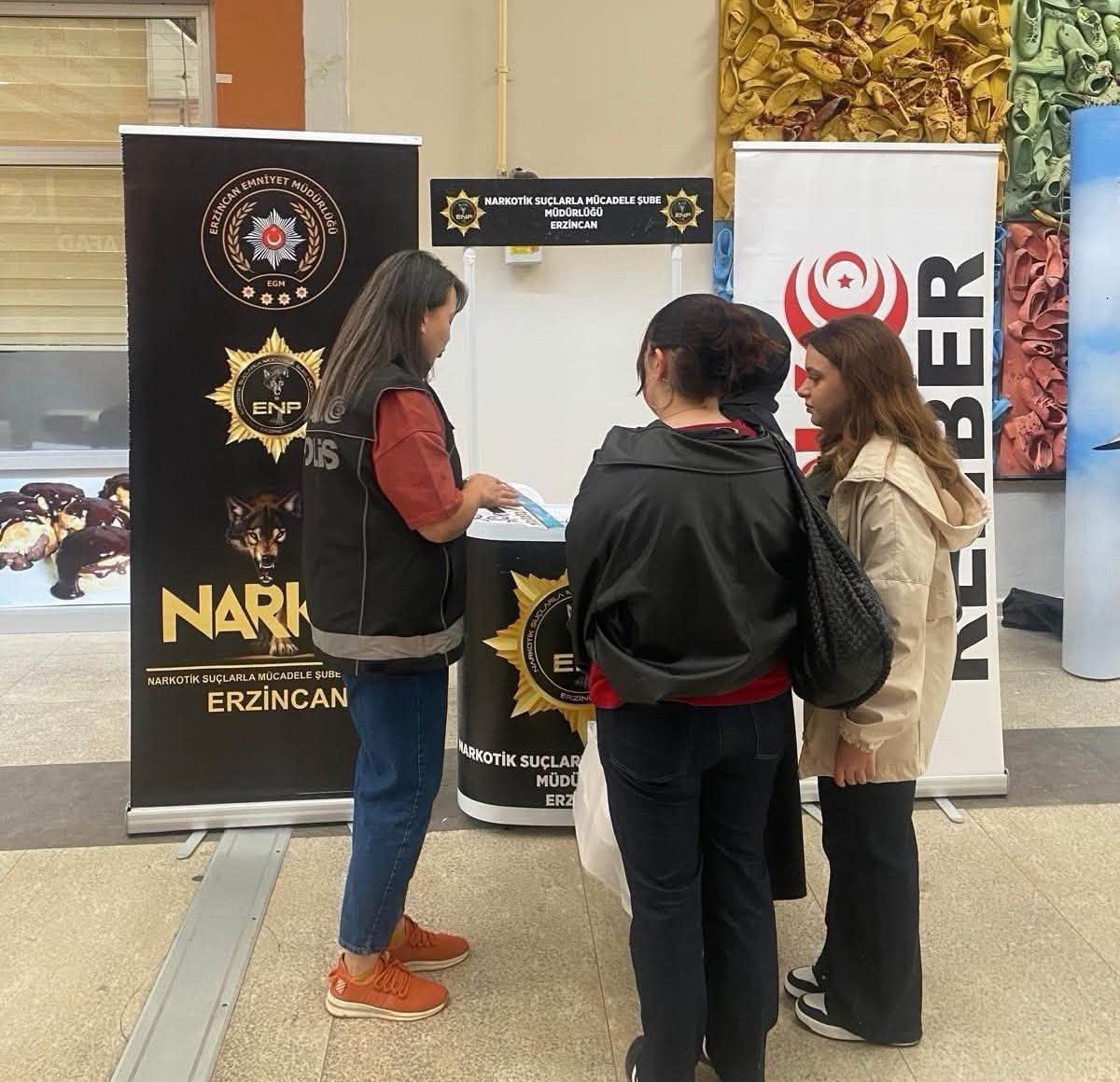 Erzincan'da uyuşturucuyla mücadele çalışmalarında 6 bin 600 kişiye ulaşıldı