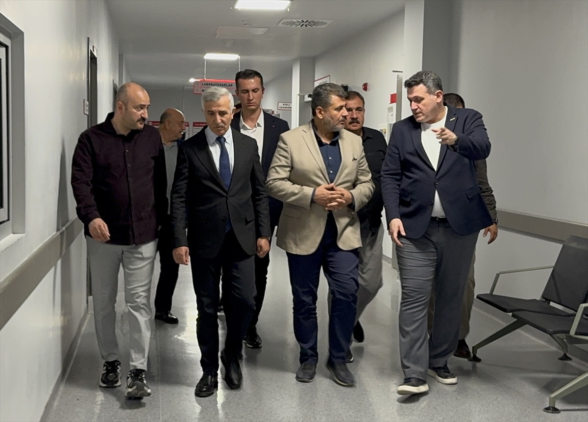 Afşin'de MHP'li vekil Karakoç'un yaralandığı kazada iki sürücü gözaltına alındı