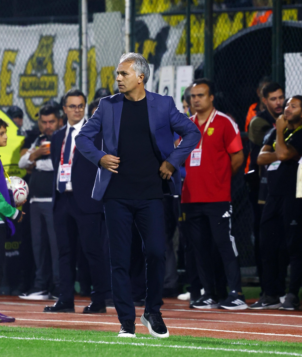 Aliağa Futbol'da Namet Ateş, Menemen FK'yı 1-0 yendikleri maçı değerlendirdi