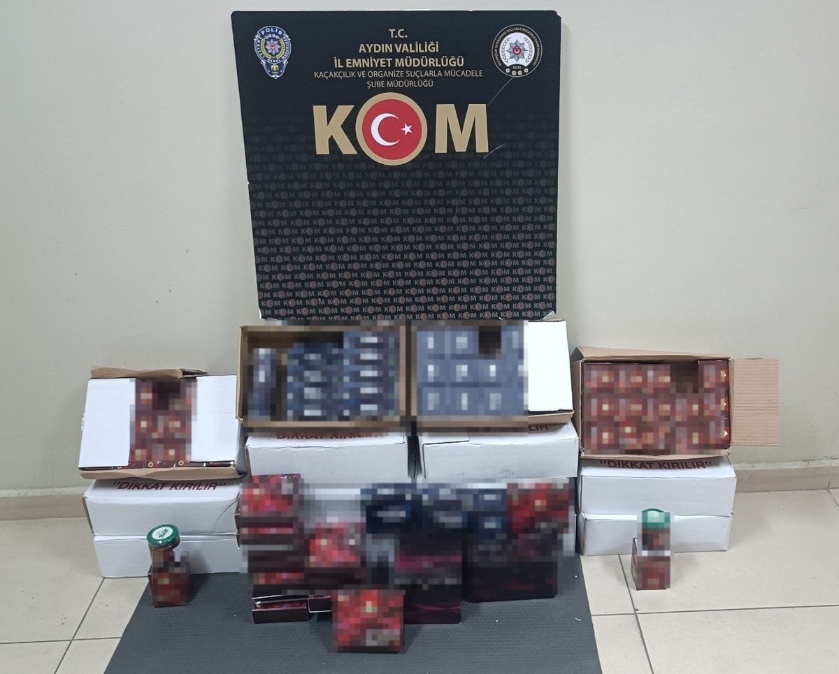 Aydın Efeler'de kaçakçılık operasyonunda 511 cinsel içerikli ürün ele geçirildi