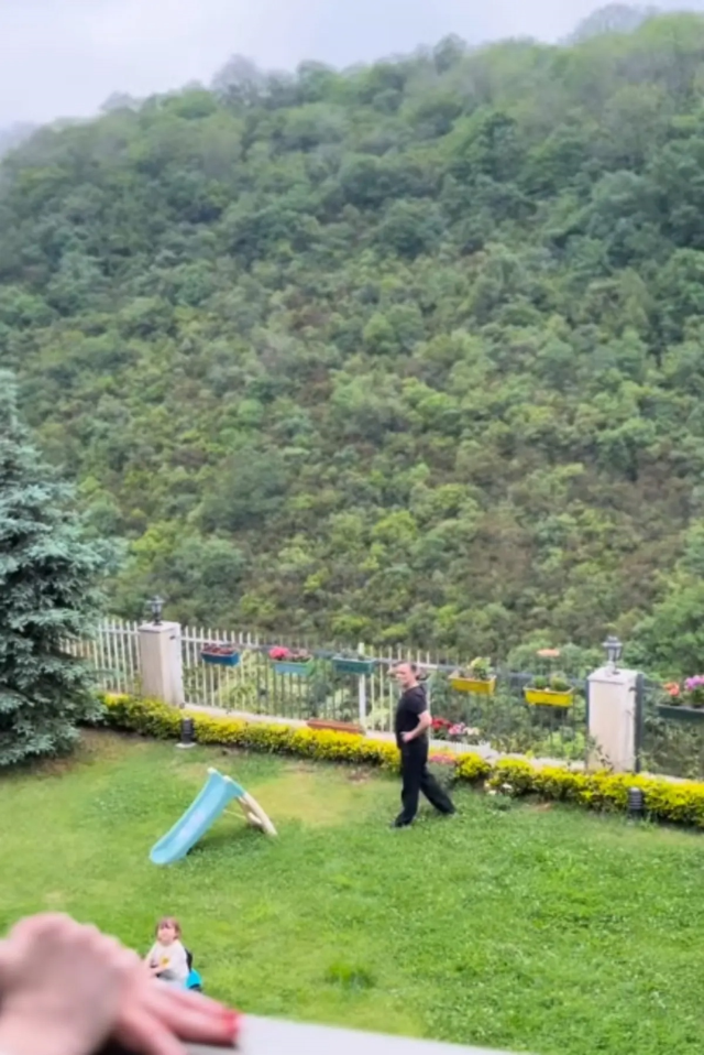 Gonca Vuslateri, kızı Asya'nın doğumunun ardından Cihangir'den ormana taşındı