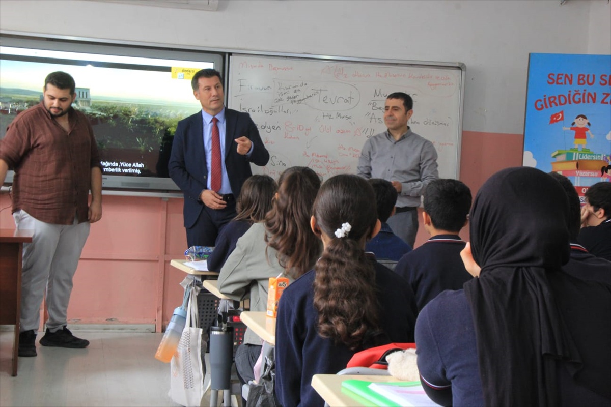 Cizre Milli Eğitim Müdürü İke, LGS öğrencilerine sosyal medya tavsiyesi verdi