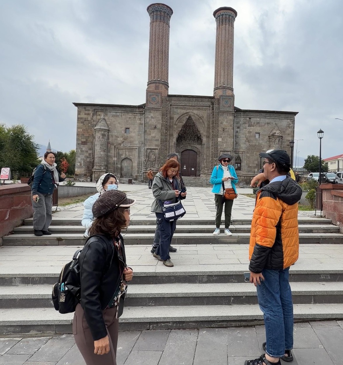 Erzurum'da 8 ayda turist sayısı 428 bin 563'e çıktı, yaz ayları kışı geçti
