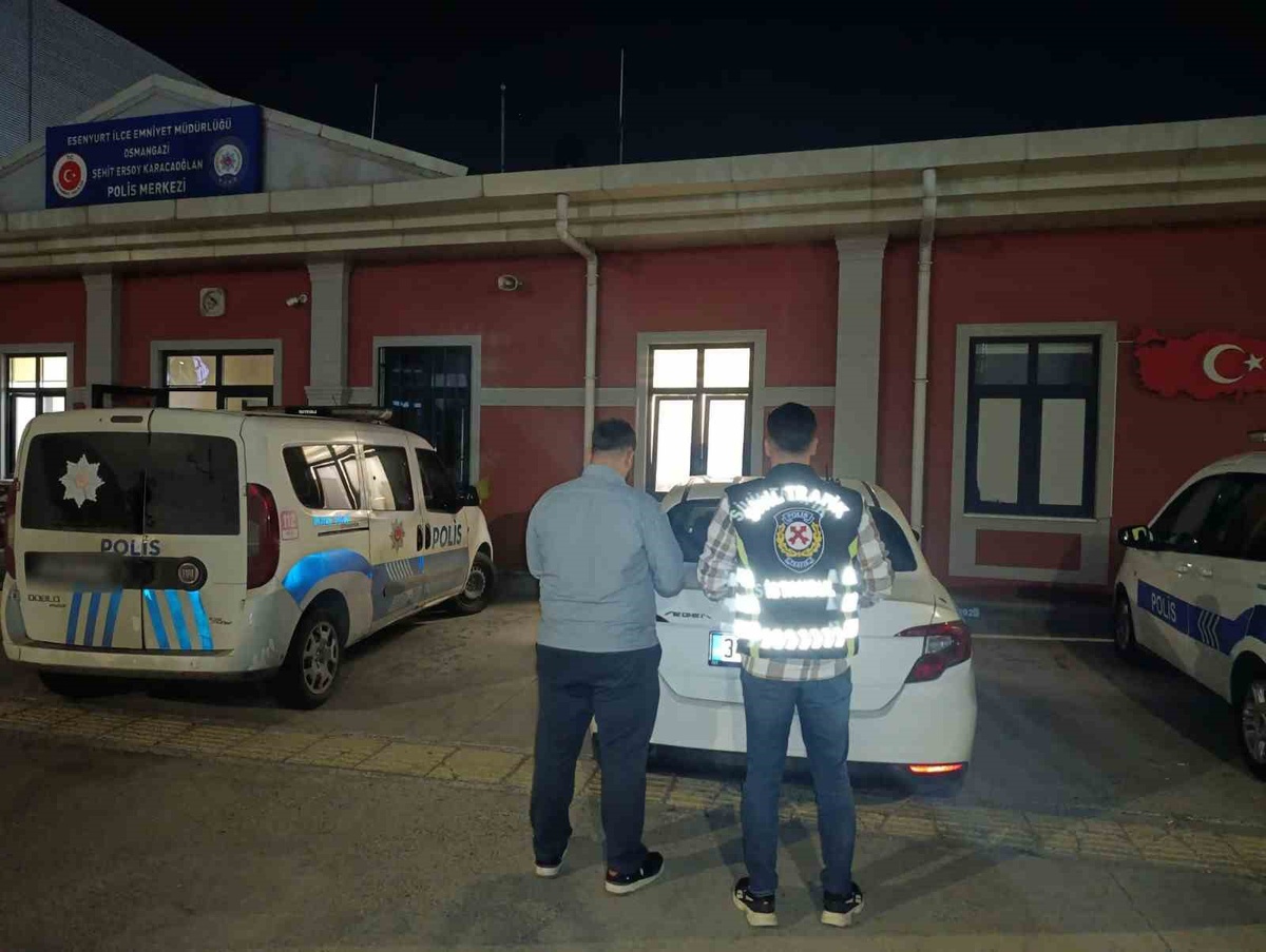 Esenyurt'ta tartışan sürücünün ehliyeti daimi iptal edildi, 180 bin lira ceza uygulandı