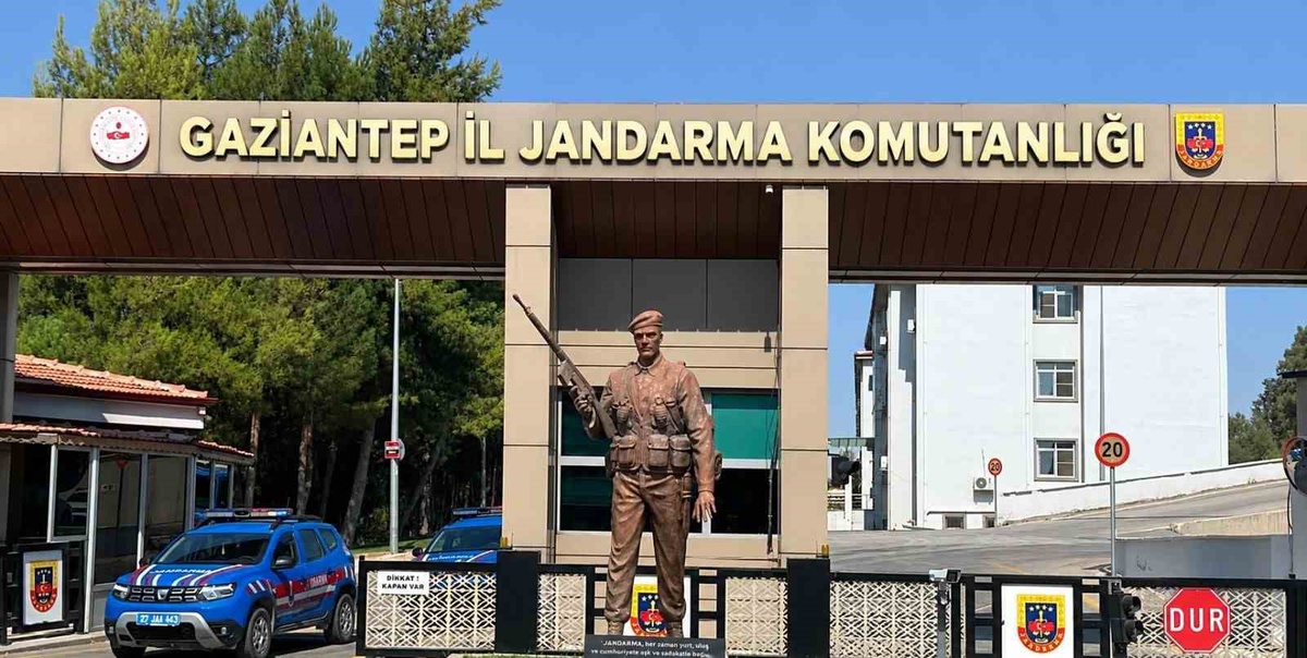 Gaziantep'te jandarmanın son bir ayda düzenlediği operasyonlarda 125 şahıs tutuklandı