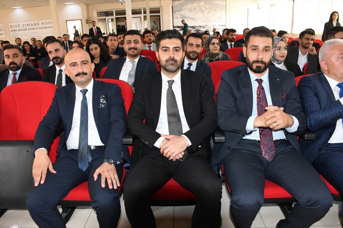 Hakkari Barosu'nun 12. Olağan Genel Kurulu'nda 69 oy alan Gülabi Seven başkan seçildi