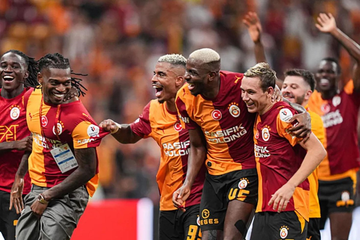 Hansi Flick'ten Galatasaray'ın yeni transferi Batrakov'a Barcelona yanıtı!