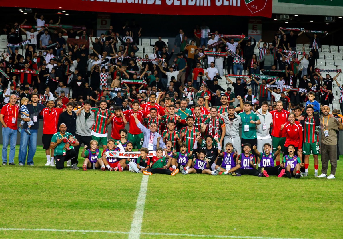 Karşıyaka, Zafer Uysal yönetiminde 3'te 3 yaparak play-off yarışına dahil oldu