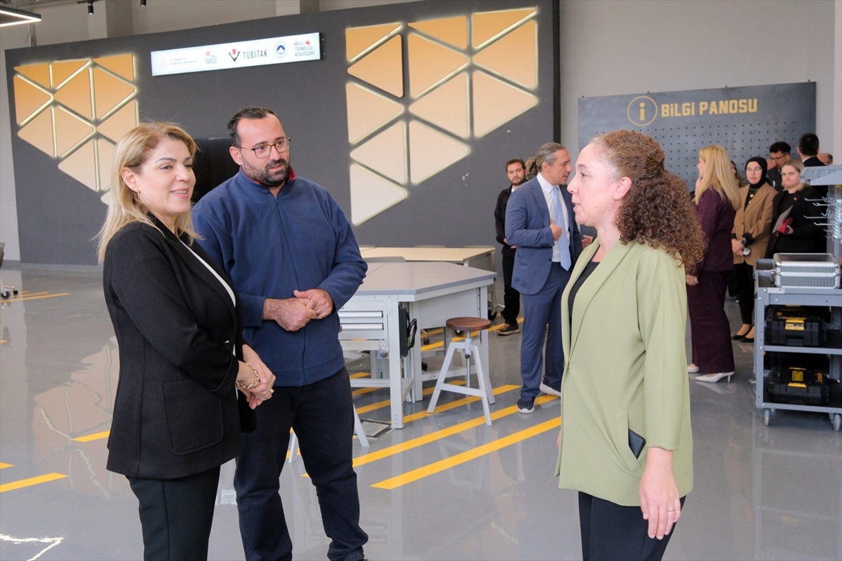KLÜ'de TÜBİTAK destekli Milli Teknoloji Atölyesi törenle açıldı