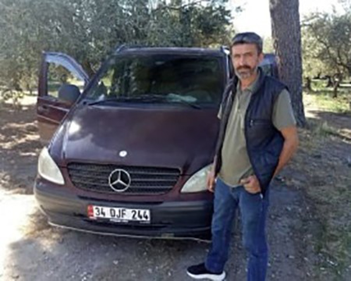 Manisa Akhisar'da zeytin hasadında arı sokması sonucu 54 yaşındaki baba öldü