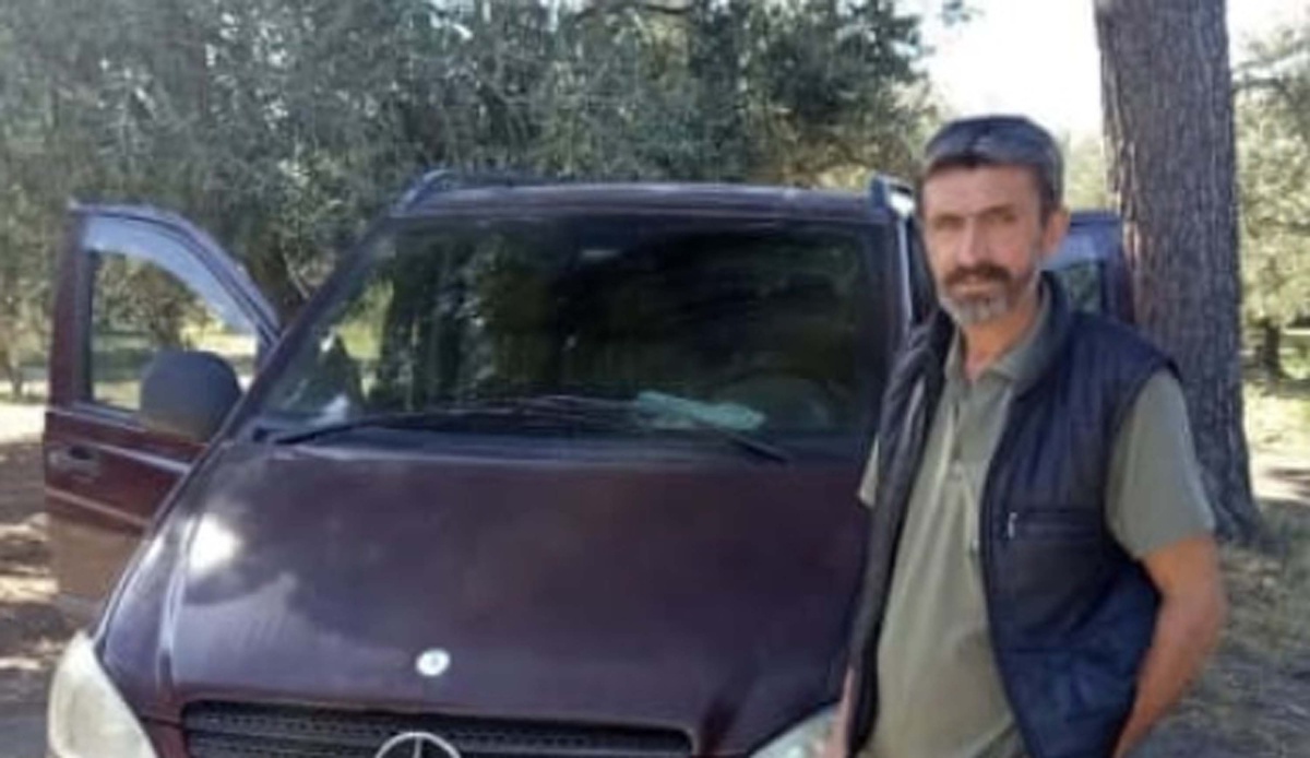 Manisa Akhisar'da zeytin toplarken arı sokması sonucu Hulisi Koz hayatını kaybetti