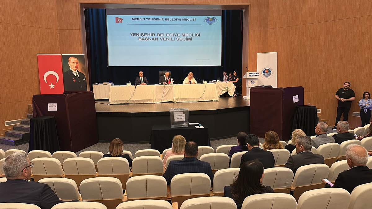 Mersin Yenişehir'de Başkan Vekili seçimini CHP'li Çağdaş Dutlu kazandı