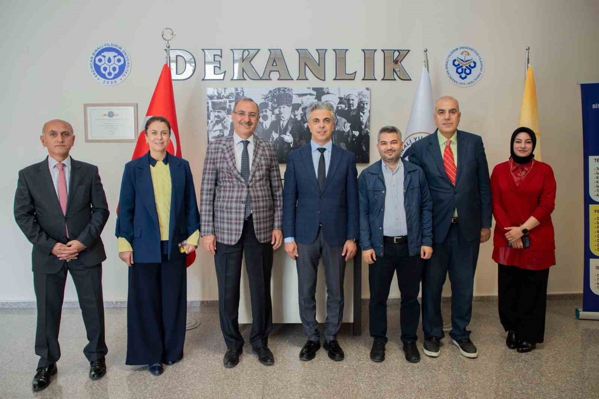 Prof. Dr. İsak Emin Aktepe, EBYÜ İlahiyat Fakültesi Dekanlığına yeniden getirildi