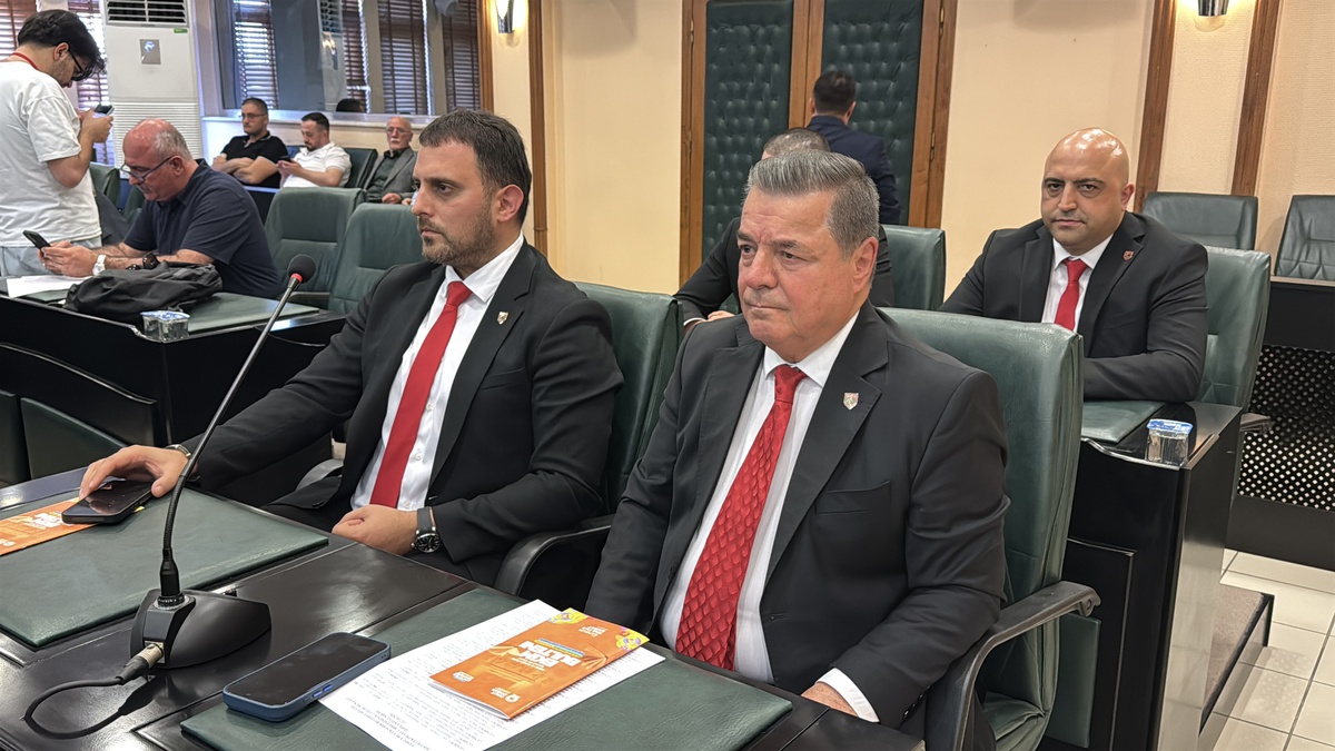 SBB Meclisi, Nuri Asan Tesisleri için Millet Bahçesi teklifini komisyona gönderdi