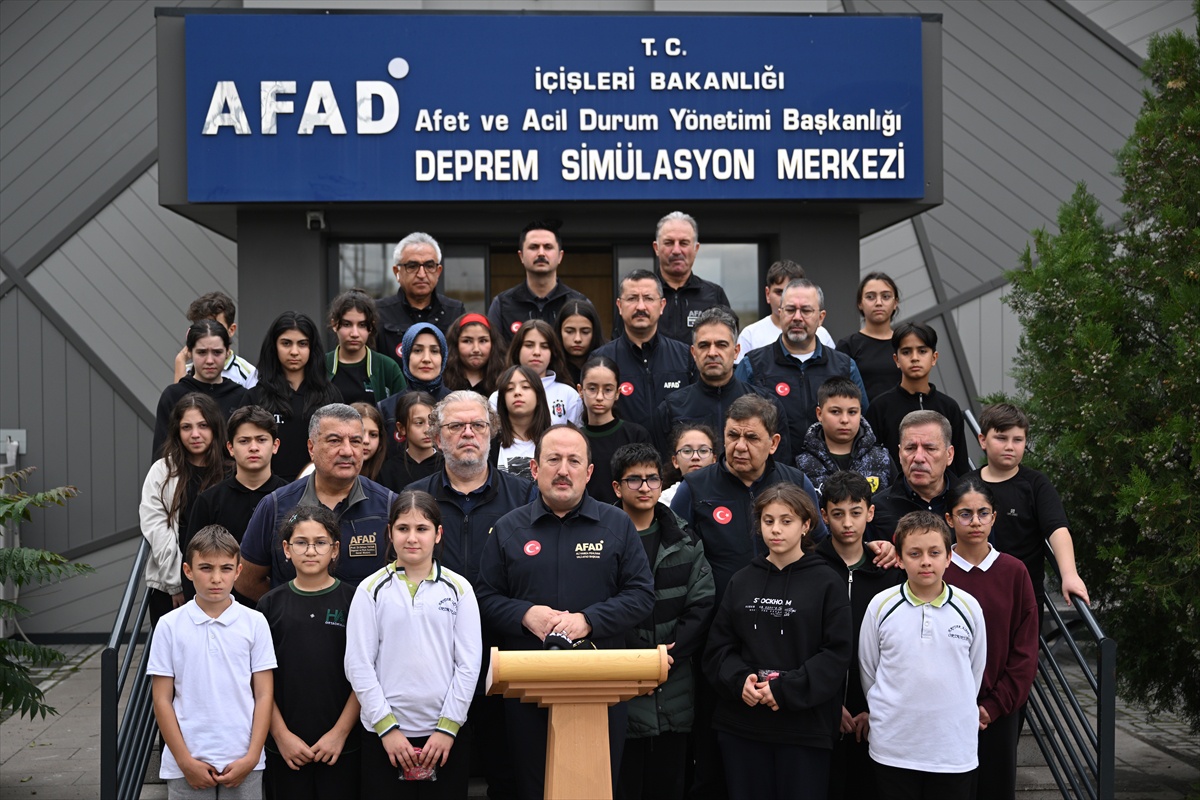 AFAD Başkanı Pehlivan'dan afet farkındalık eğitimlerine ilişkin açıklama: