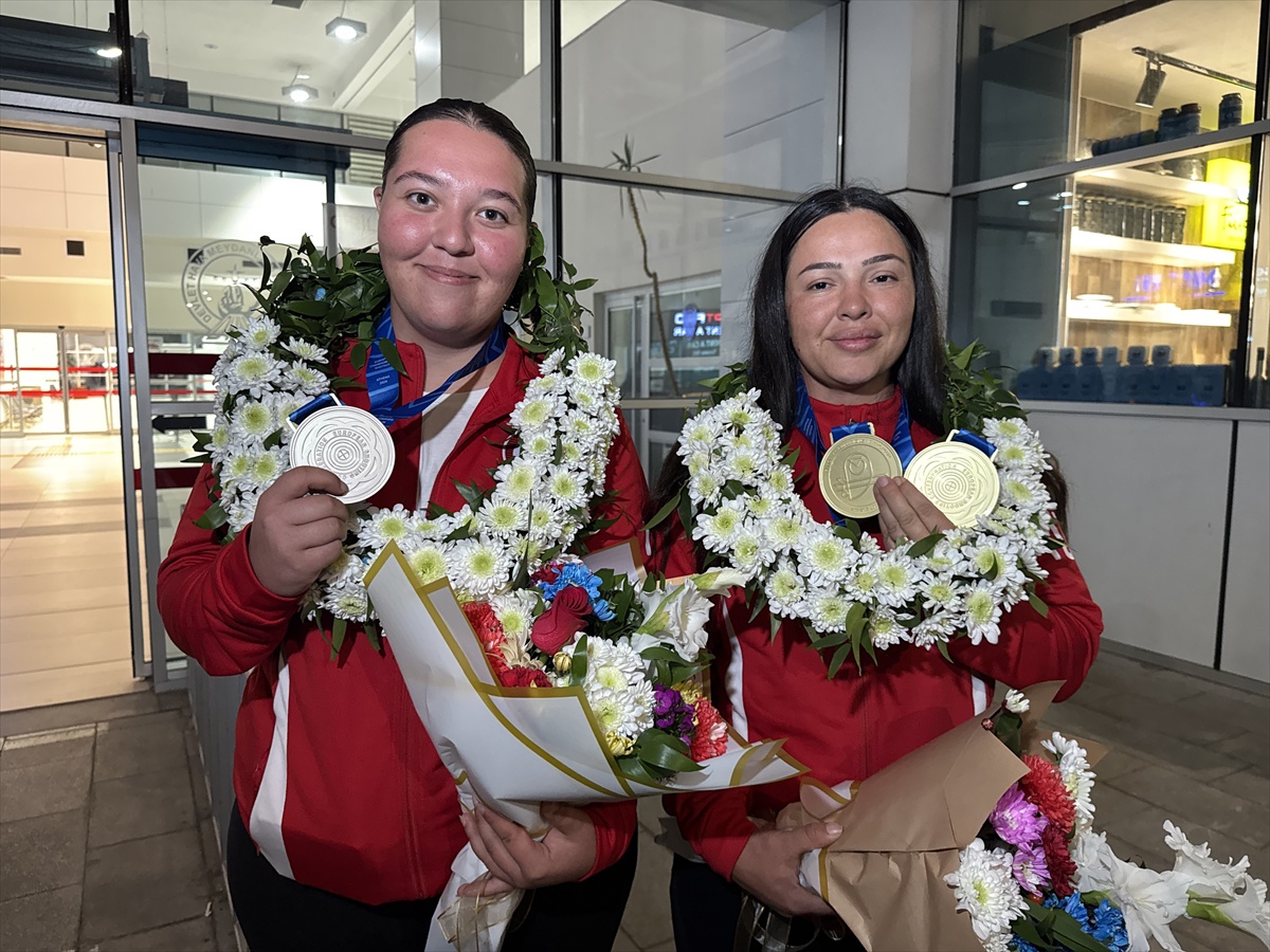 Avrupa'da altın ve gümüş kazanan milli sporcular Kahramanmaraş'ta karşılandı