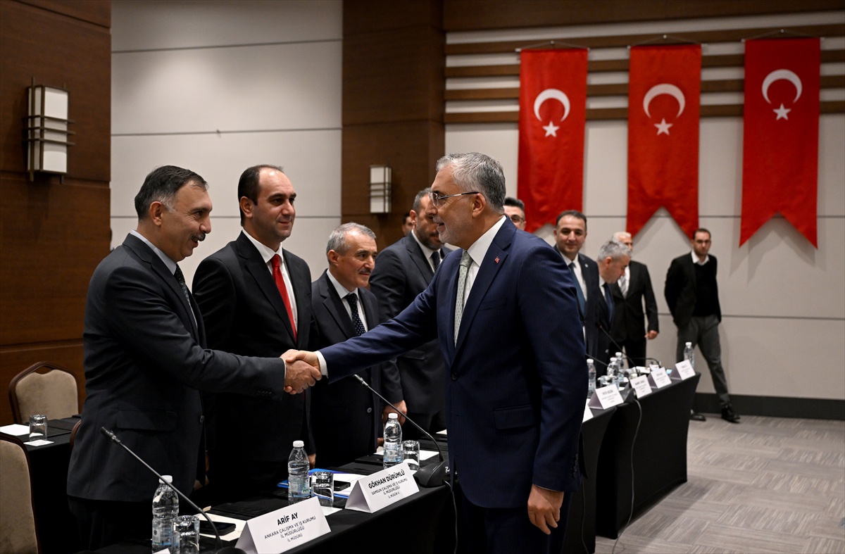 Bakan Işıkhan, tarım işçileri için 21 ilde 37 aktif METİP alanı bulunduğunu bildirdi