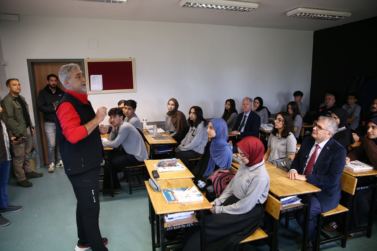 Bingöl'de 13 Ekim günü 364 okulda 57 bin 588 öğrenci deprem tatbikatına katıldı