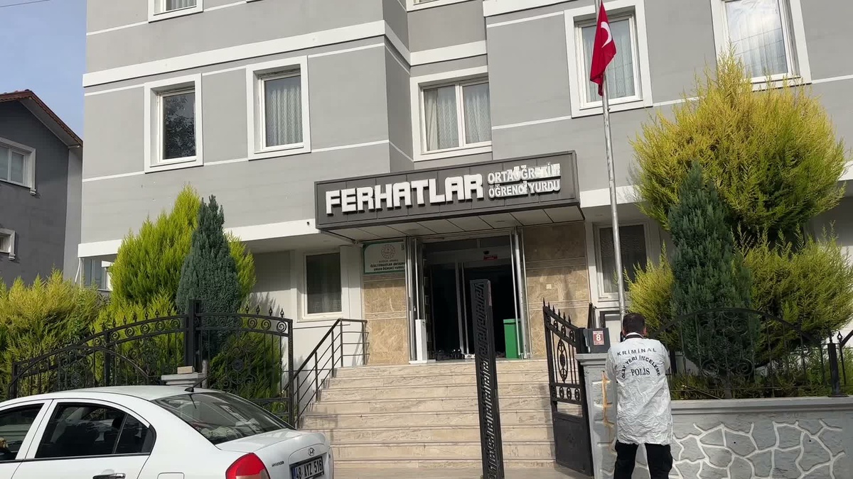 Burdur'da öğrenci yurdunda ölü bulunan 25 yaşındaki gençte darp izi saptanmadı