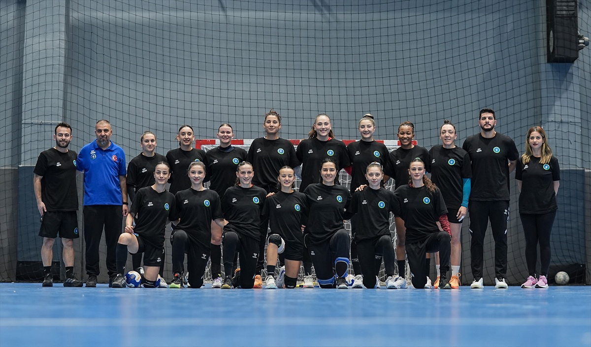 Bursa Büyükşehir Belediyespor, Manisa'da yenilmezlik serisini sürdürmek istiyor