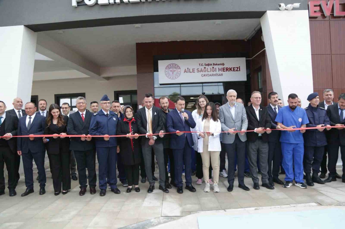Çavdarhisar Devlet Hastanesi 10 yatak ve 5 acil hekimiyle hizmete girdi