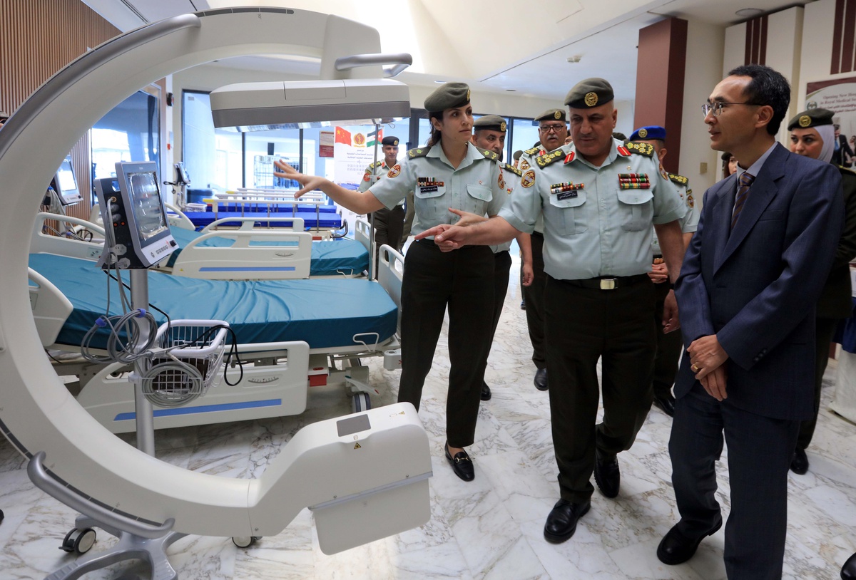 Çin, Gazzeli hasta ve yaralı Filistinliler için Ürdün'e tıbbi ekipman gönderdi