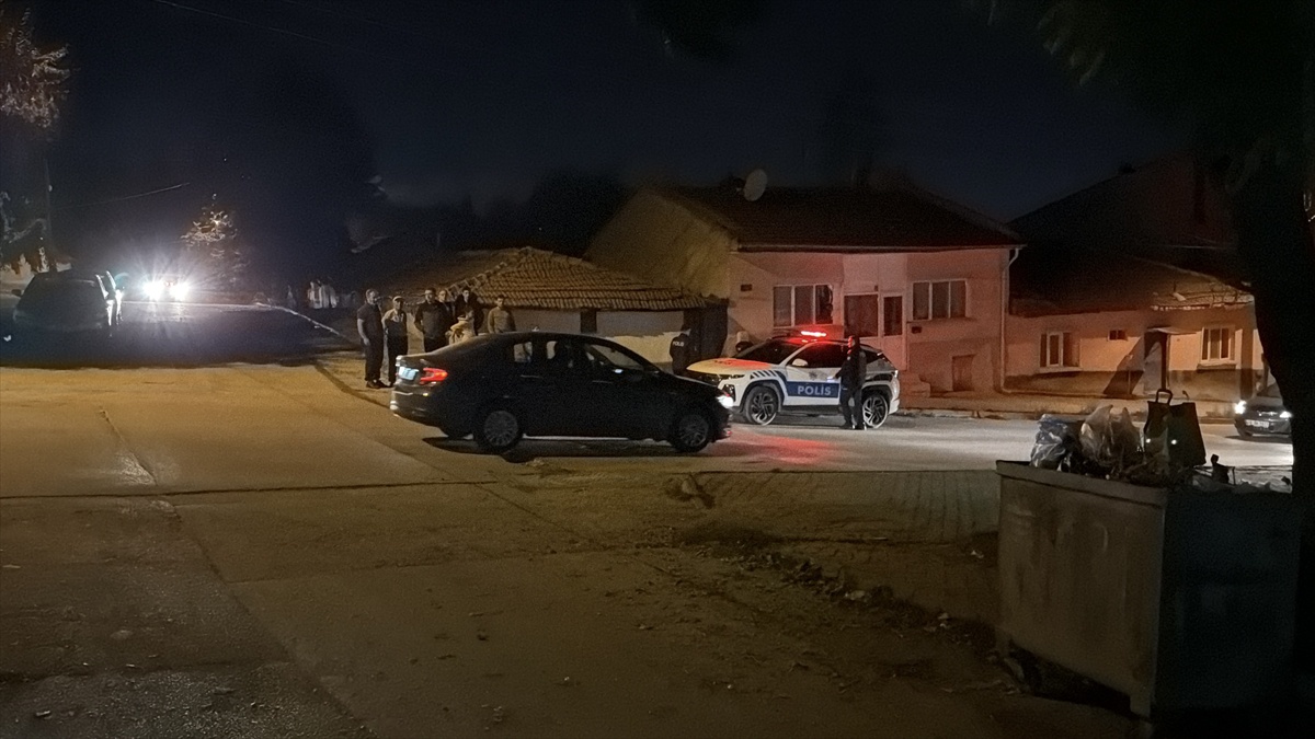 Eskişehir Odunpazarı'nda silahlı kavgada 1 kişi yaralandı, 2 şüpheli tutuklandı
