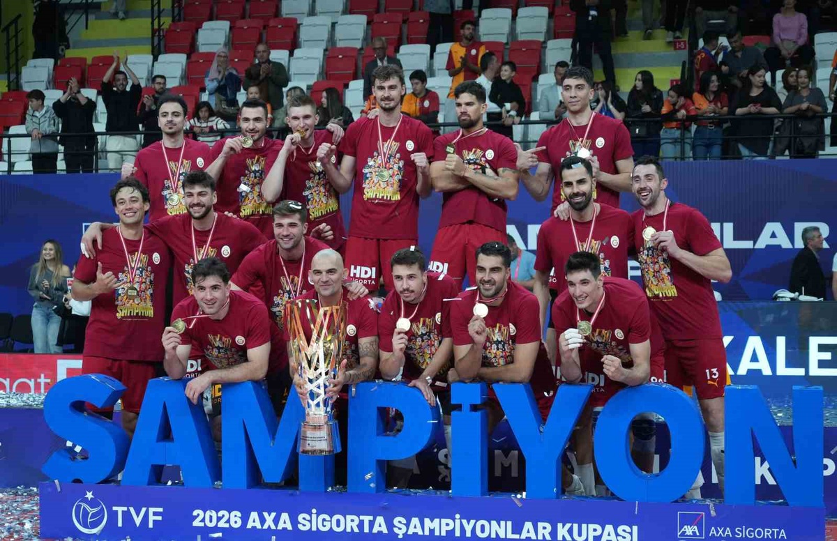 Galatasaray, Ziraat Bankkart'ı 3-1 yenerek Erkekler Şampiyonlar Kupası'nı kazandı