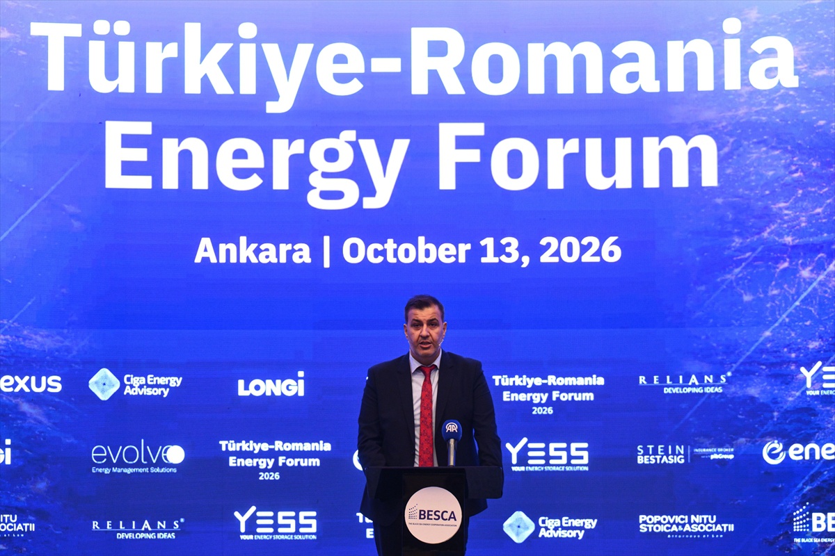Türkiye-Romanya Enerji Forumu'nda Türk şirketlerine 20 gigavat hedefi anlatıldı