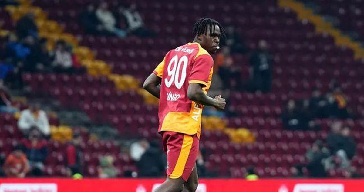 Wilfried Singo neden yok? Singo Barcelona maçında sakat mı, cezalı mı, kadroda mı yok?