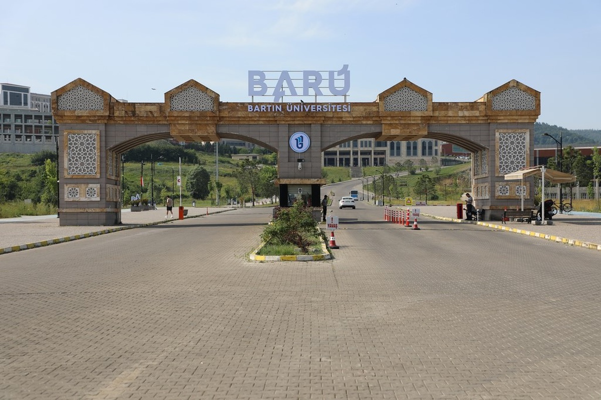YÖK onayıyla BARÜ'de Çevre Mühendisliği tezli yüksek lisans programı açıldı