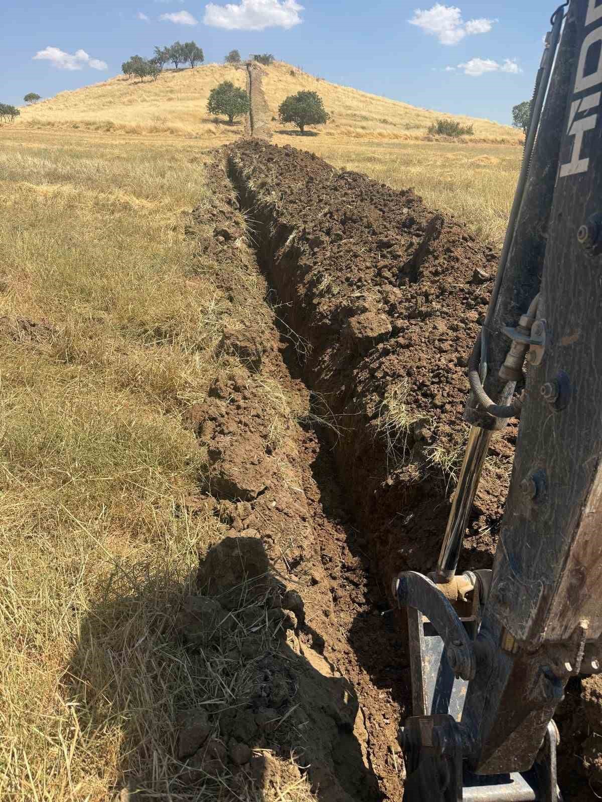Batman İl Özel İdaresi, Konaklı köyünde 2 bin 700 metrelik içme suyu hattını yeniledi