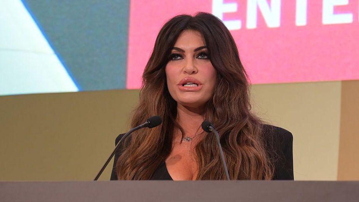 Beyaz Saray, yolsuzluk iddiaları sonrası Yunanistan elçisinin istifasını istedi