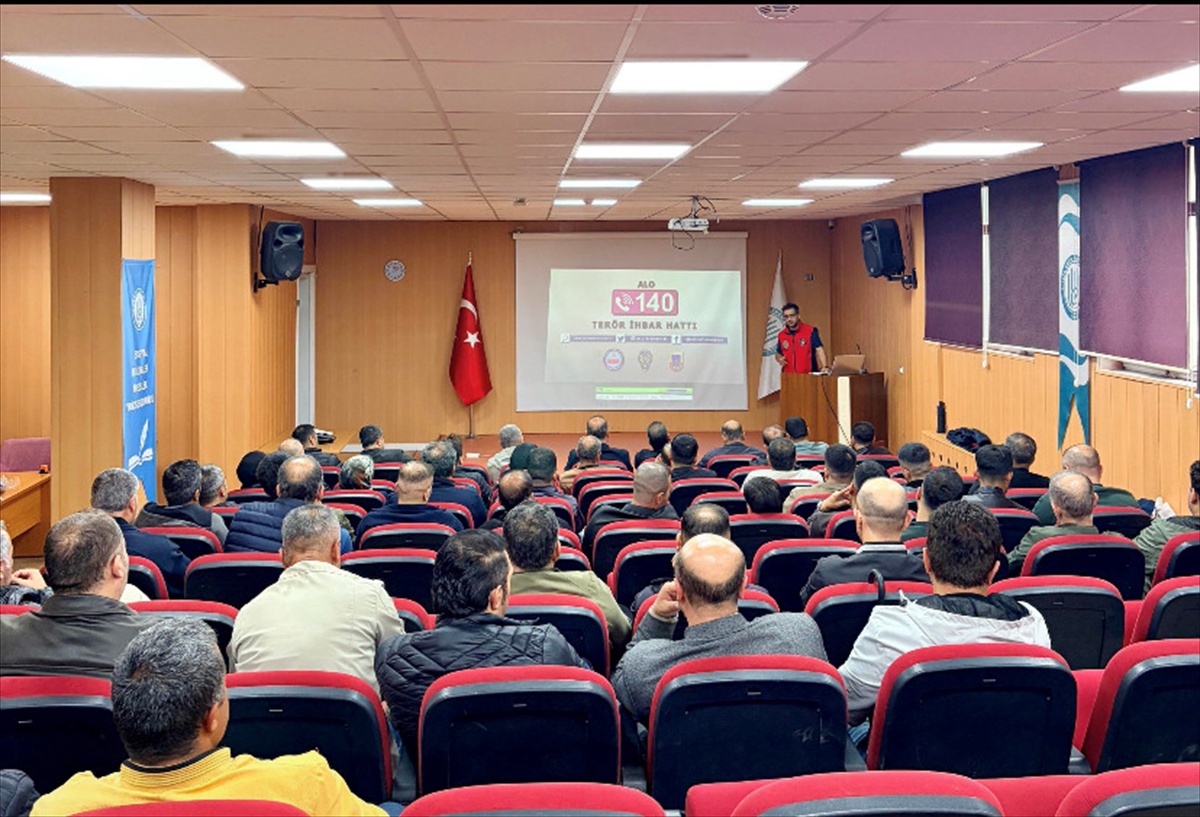 Bitlis Eren Üniversitesinde 113 özel güvenlik görevlisi KAAN eğitimi aldı