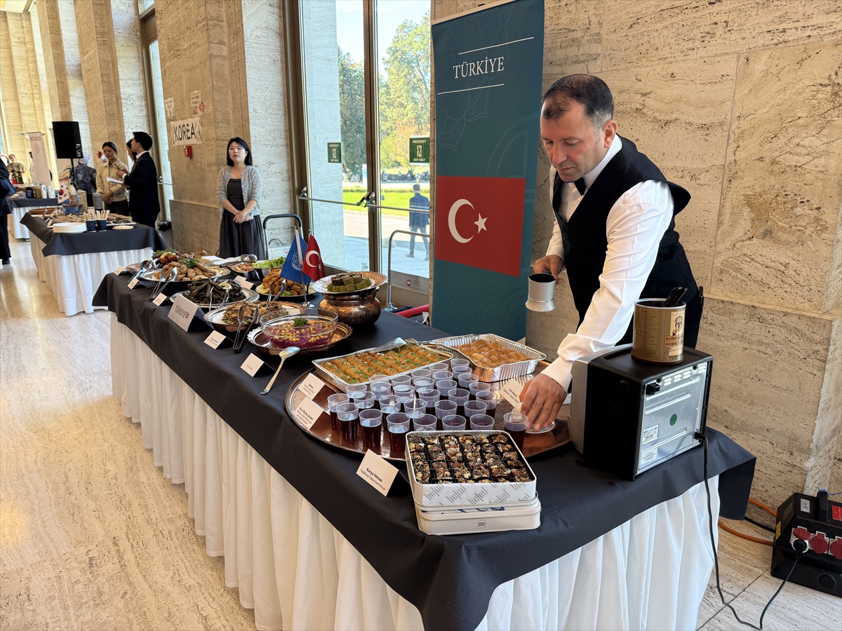 BM'deki MIKTA Yemek Festivali'nde Türk mutfağından lezzetler öne çıktı