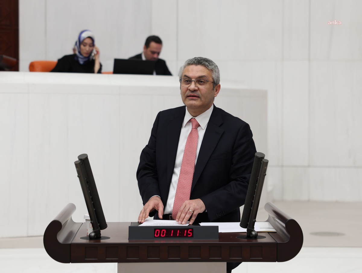 CHP'li Salıcı, Halk TV'ye kayyım atanmasına 'fon soygununu unutturamayacak' dedi