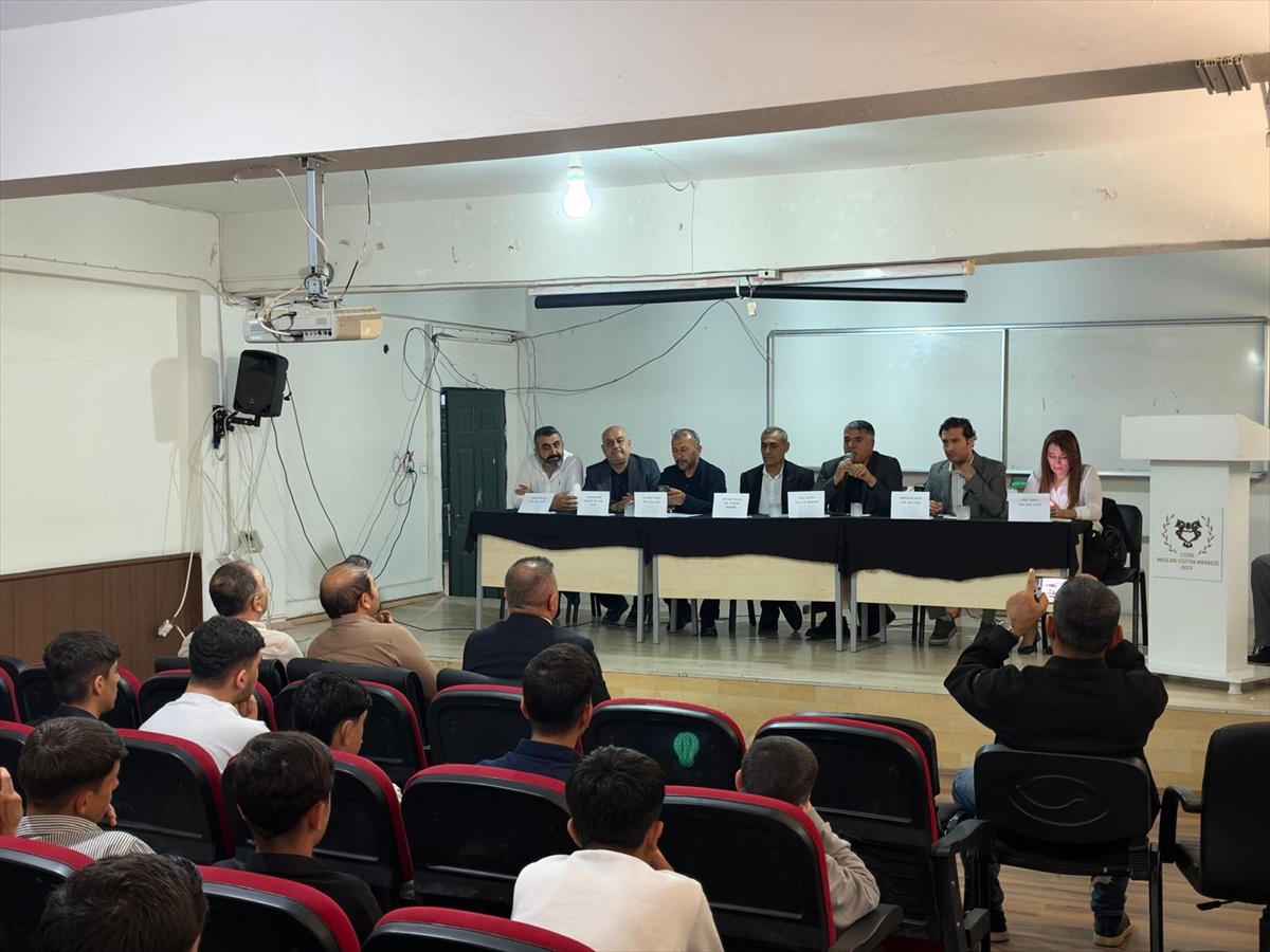 Cizre'de MESEM ve CESO öğrencilere Ahilik ve iş ahlakı semineri düzenledi