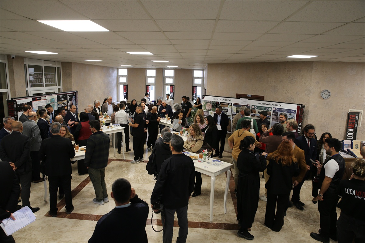 Denizli'de 17. İtalyan Arkeoloji Misyonları Sempozyumu'na Bakan Ersoy katıldı