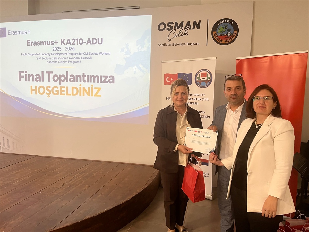 Erasmus+ KA210 projesinin final toplantısı Sakarya'da uluslararası katılımla yapıldı
