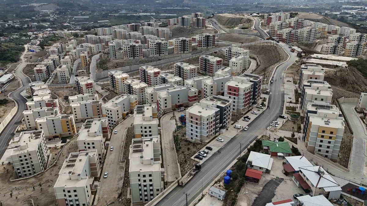 Hatay'da deprem konutlarında kiralar 10-20 bin TL aralığına yükseldi